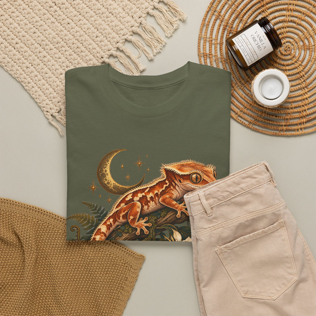 Crested Gecko Moon T-Shirt Night Bloom Reptile Stars Tee