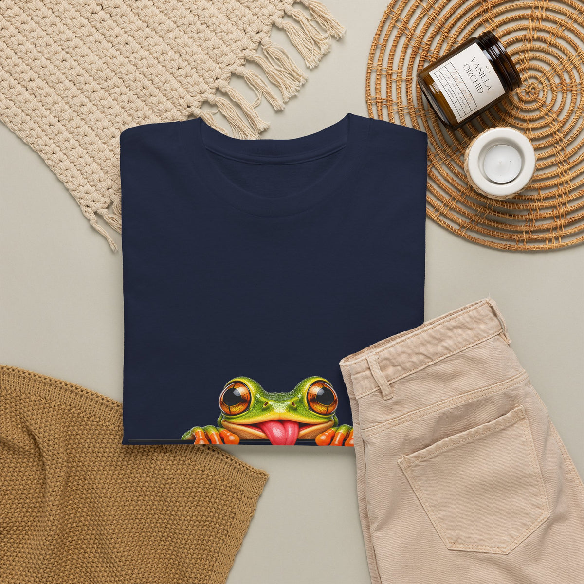 Peeking Tree Frog T-Shirt Tongue Out Over Ledge Funny Frog Lover Tee