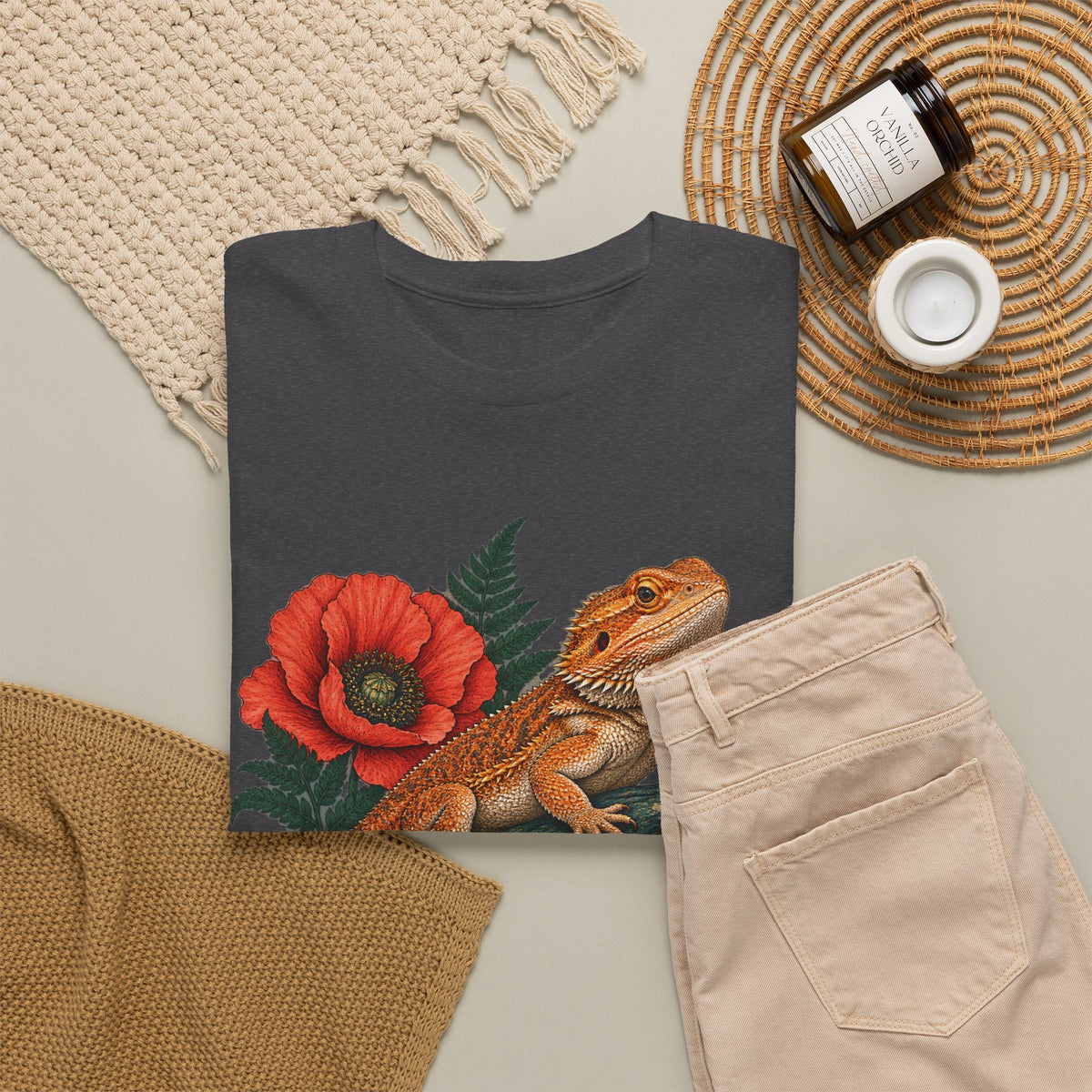 Bearded Dragon Red Poppies T-Shirt Botanical Lizard Floral Tee