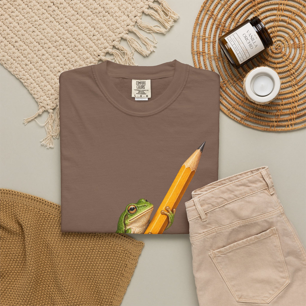 Green Tree Frog on Yellow Pencil Tee Cute Frog Pencil Macro Wildlife Shirt