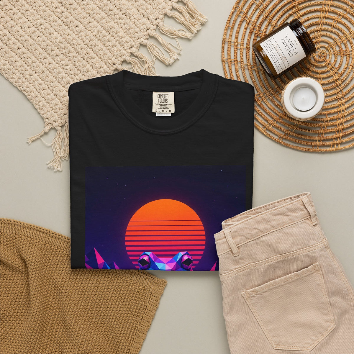 Retro Synthwave Frog Tee Low Poly Neon Sunset 80s Graphic Heavyweight Shirt